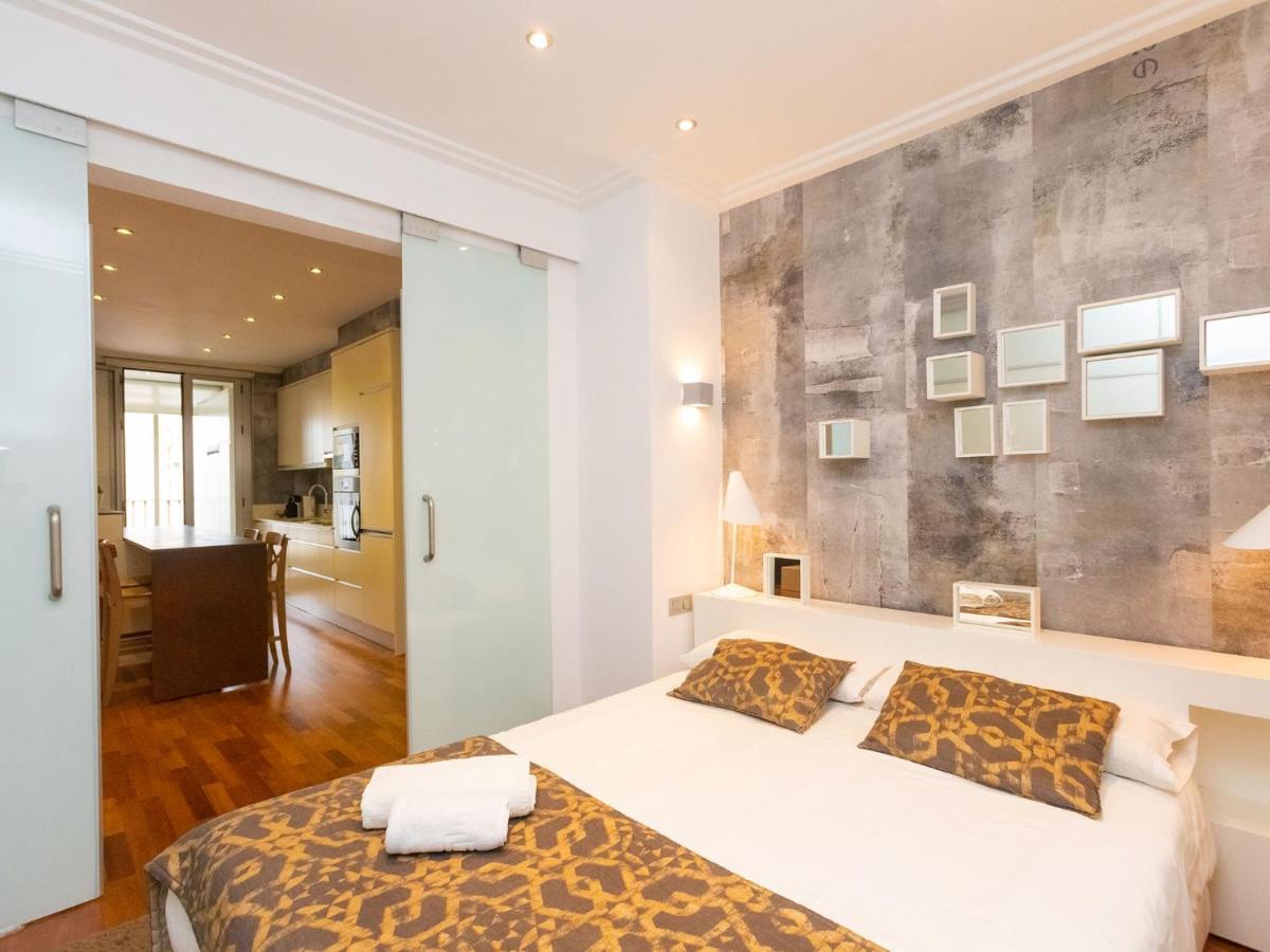 Apartment Centro- Passeig De Gracia - Casa Batllo By Interhome Barcelona Exterior foto